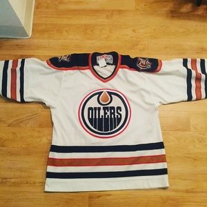 Vtg 90s  size M CCM Edmonton Oilers hockey jersey